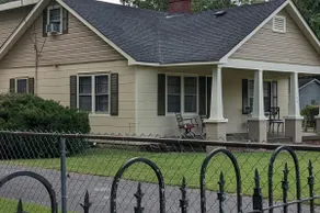 Little House at Big Holly - Image 2