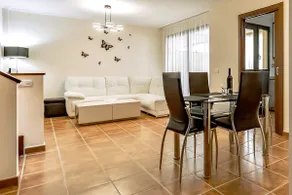 Family Townhouse La Tejita - Image 3