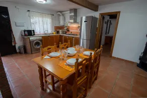 Casa Cuesta del Álamo. Vistas frente Puente Lata - Image 4