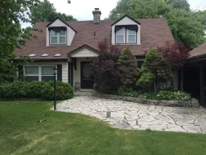 Lovely Waterfront Lake Simcoe Cottage with Dock - Image 2