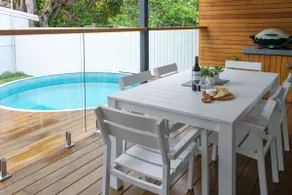 Butlers at Byron - Beach House. Walk to beach - Image 2