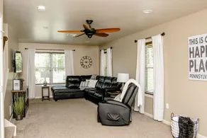 Quiet Family Home - Firepit- Barn for Animals - Image 2