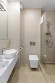 Athina Suites Hotel - Image 5