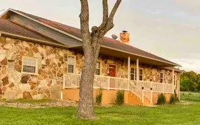 The Rock Cottage @ Blue Sky Farms - Image 2
