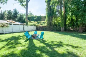 Calico Cottage Guest House, king bed, free parking - Image 3