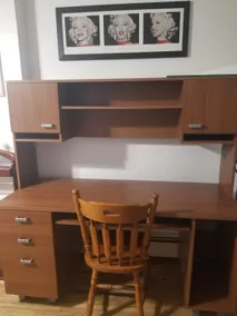 2 Bedrooms Downtown + Free Parking + EV Charger - Image 4