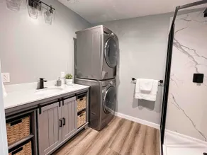 Cheerful 3-Bedroom Villa Newly Remodeled/Oakdale - Image 3