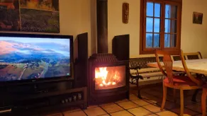 15 minutes from Montserrat | House with barbecue - Image 4
