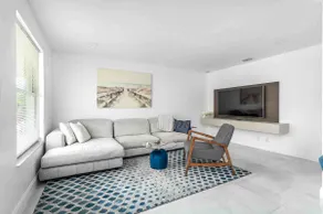 2/1.5 Delray Getaway. Minutes from Beach - Image 3