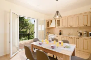 Seven Springs Olympios Villa with heated pool - Image 5