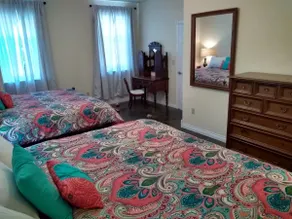 Puget Suite - Swantown Inn Bed & Breakfast - Image 4