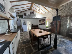 Adorable guesthouse with a pool - Image 4