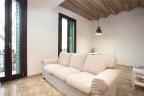 VALLS 2 -Antique & Modernist Apt- w/Elevator now! - Image 4