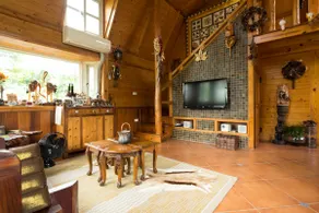 Cabin in the orchard - Image 5