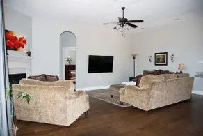 Lovely 3/2.5 Home Away from Home near Dallas - Image 2