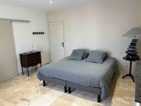 Family home in Bracieux city center with garden - Image 5