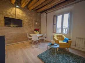 Miquel Martí I Pol Apartments, StancesVic - Image 3