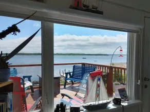 Oceanfront Loft Getaway - Image 4
