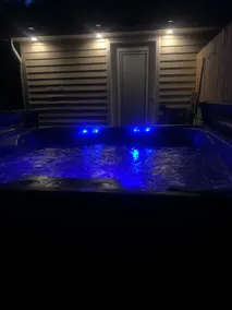 Rustic Cabin, Near Penns Creek w/ Hot Tub - Image 4