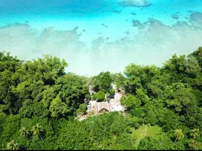 Beachfront Home: Free Ferry to Santo & Tours - Image 4