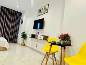 Teddy Apartment at Sky Center Luxury - Image 2