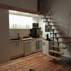Charming Duplex • Train Station & Downtown • Free Parking - Image 3