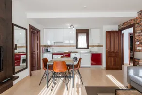Dalahorra Apartment Terrace, parking & views - Image 3