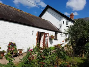 Cottage at Grove Court Stud Farm - Image 2