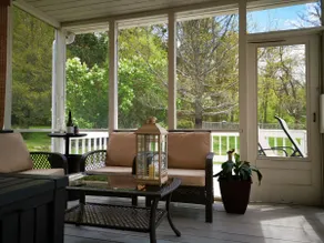 Gloucester Private Contemporary 4 bedrooms - Image 5