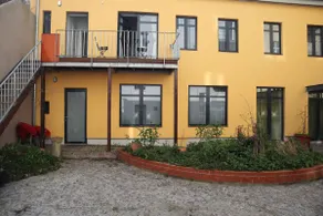 Top floor, central & quiet in Berlin Pankow - Image 3