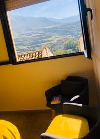 Casa El Calado Viguera. View of La Rioja mountain - Image 2