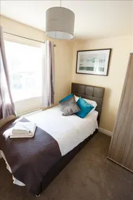 Wordsworth Apartment Irene court - Image 5