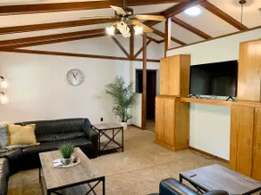 Cabin in the Country - Image 4