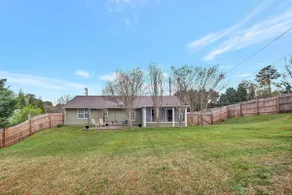 The Willow House - Perfect Family Weekend Getaway! Must see back porch! 🍑 - Image 2