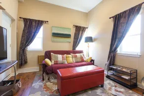 Attach guesthse near Denver's Tennyson & Stockshow - Image 2