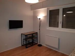 Charmant Studio - Image 2