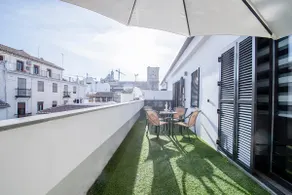 Granada Cathedral Penthouse ( with parking) - Image 3
