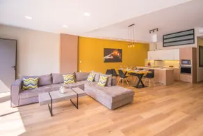 EUPHORIA Luxury Apartment - Image 2