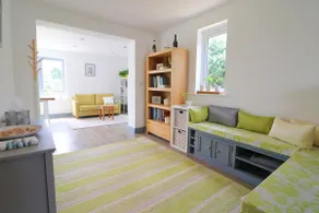 MODERN HOLIDAY HOME central St Merryn - Image 4