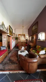 Charming old building apartment in renovated barn - Image 4