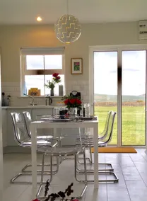 Stylish beach retreat on the Wild Atlantic Way - Image 3