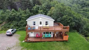 (Meat Cove) Hines Ocean View Lodge - Image 3
