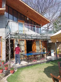 The Wisteria Cottage (pvt 2BR + LR + lawn) - Image 4