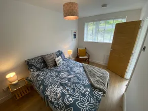 Beachfront Apartment - Image 4