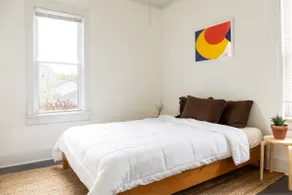 Potter Lower · Funky 2.5BR in the Heart of Bay View - w/ Parking - Image 4