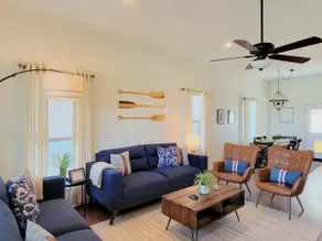 The Bunk Haus - Sleeps 8 Guests + Beautiful NEW POOL! - Image 2