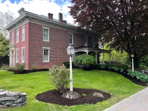 The Stauffer House - Image 3