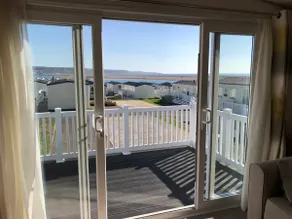 Cosy Chesil Beach Getaway - Weymouth *no fees!* - Image 3