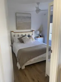Anglers Beach House: - Image 5