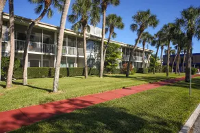 Strandlejlighed i nærheden af Lido Beach & on St. Armands Circle! Fuldt udstyret og smukt! - Image 2